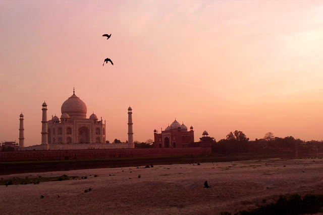 Taj Mahal - 1440x960 - 01